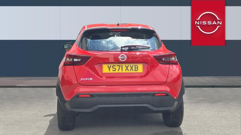 Nissan Juke 1.0 DiG-T 114 Acenta 5dr Petrol Hatchback